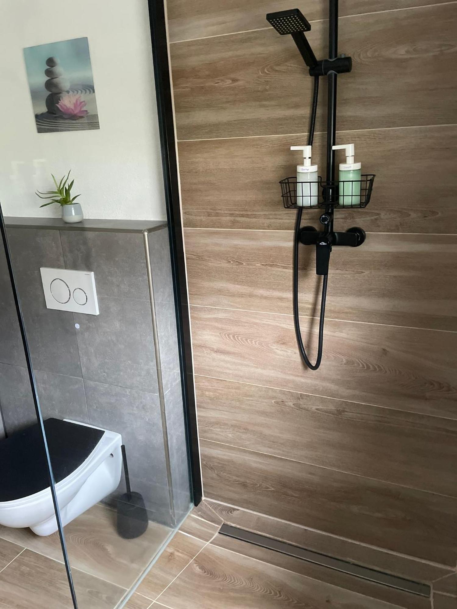 Schoene Ferienwohnung Mitten Im Pfaelzerwaldgebiet Leimen  Екстериор снимка